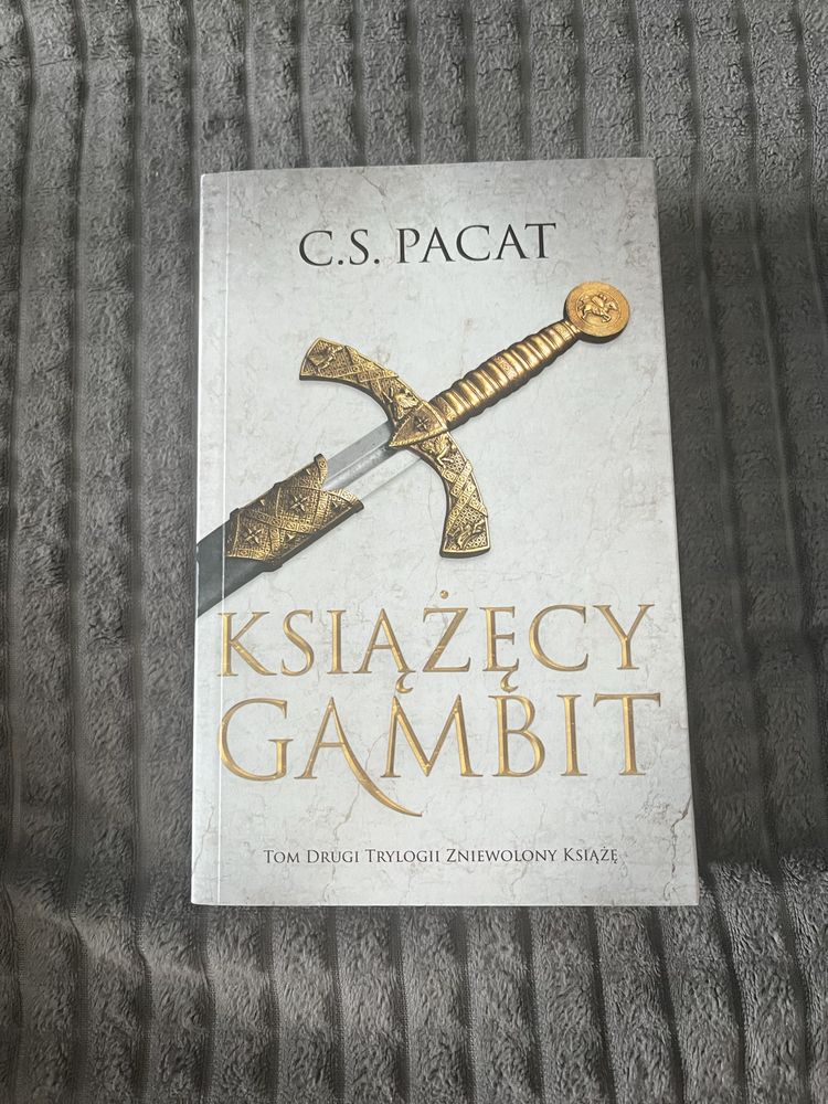 Seria książek „Zniewolony Książę” C.S. Pacat