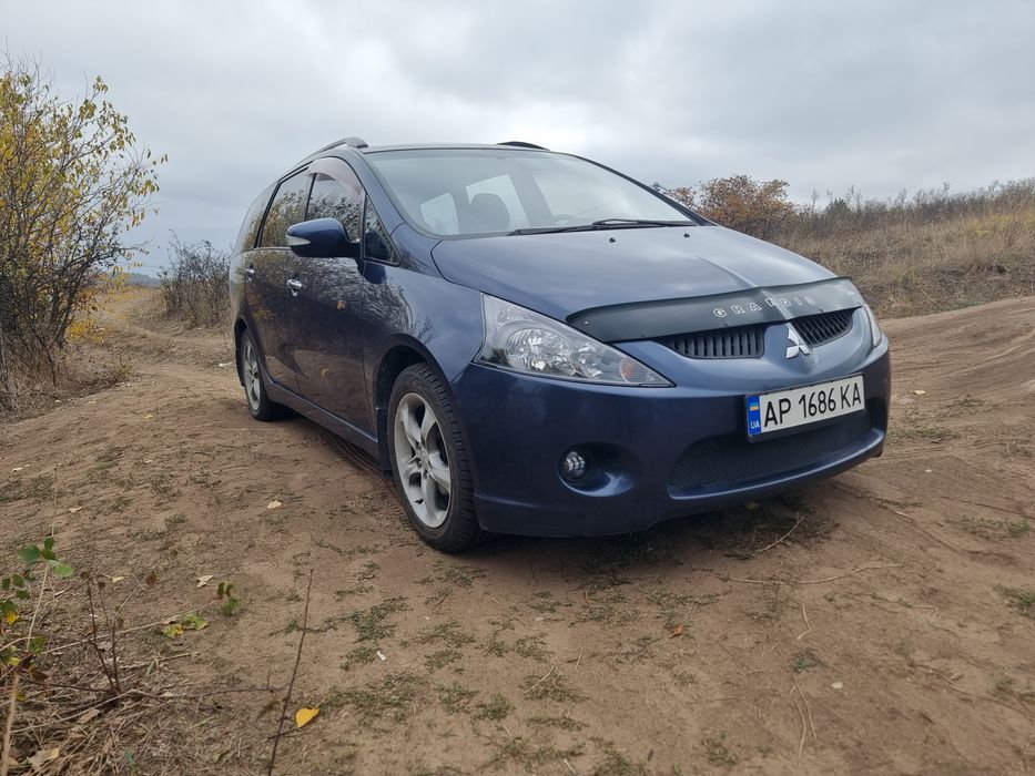 Mitsubishi Grandis 2.4 sport avtomat газ/бензин