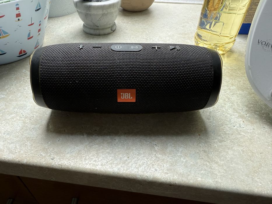 Orygijalny JBL Charge 3