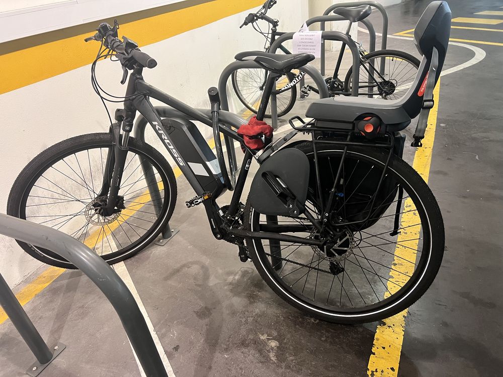 Bicicleta e-Bike KROSS Evado Hybrid 1.0 com 6 Meses