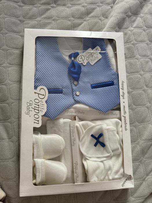 Костюмчик на хрещення тощо