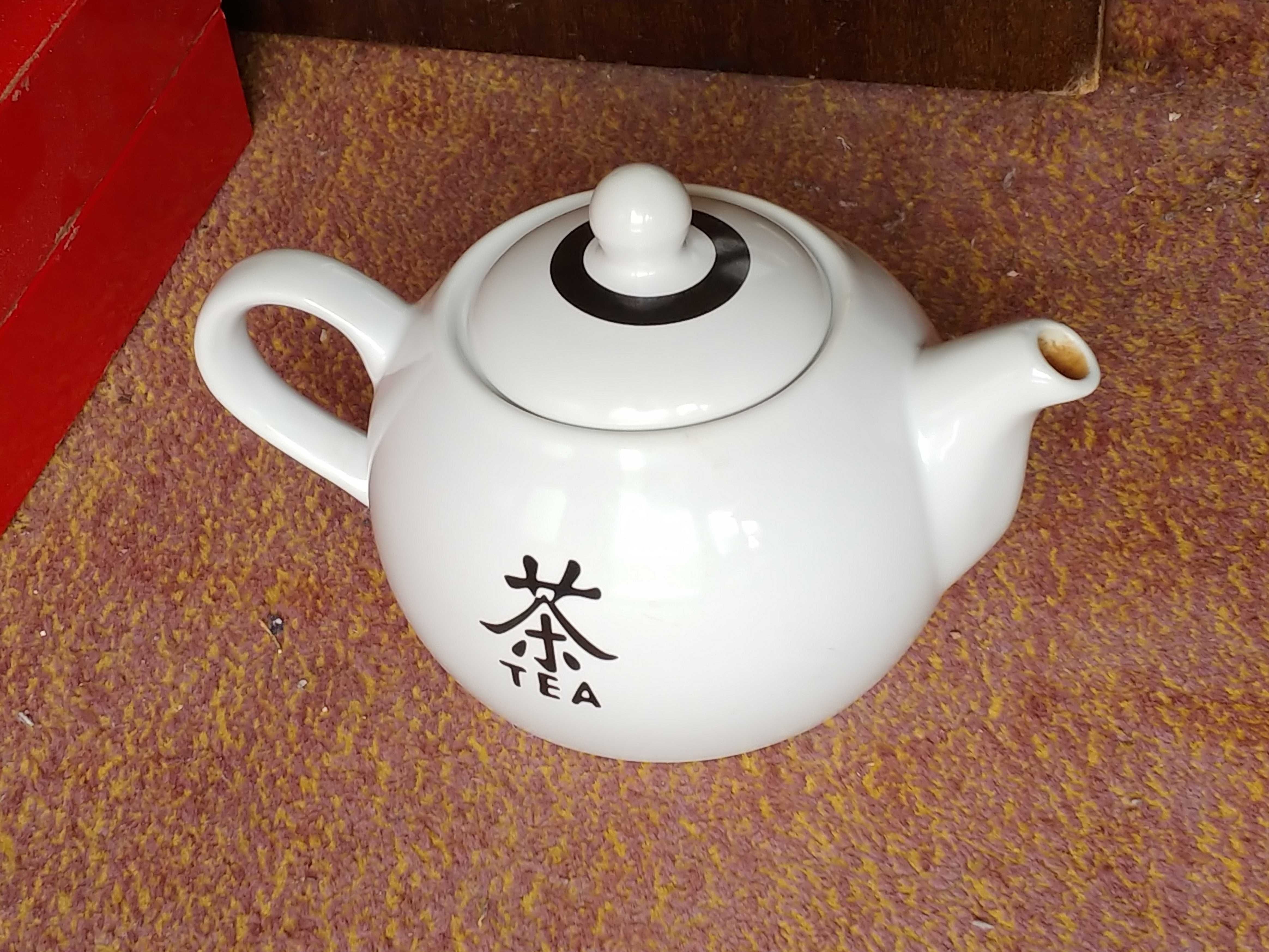 Dzbanek do herbaty i kawy porcelanowy TEA BIAŁY 1 litr z przykrywką