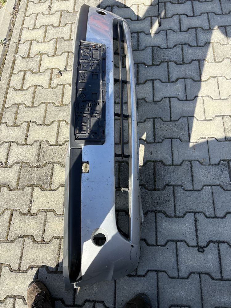 Zderzak przód przedni bmw e46 sedan touring polift titansilber metalic