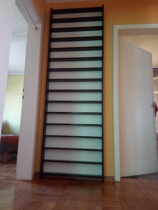 Regał na kasety magnetofonowe