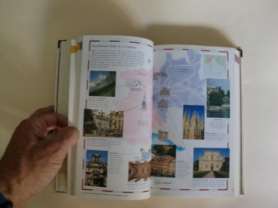 Italy
Eyewitness Travel Guides
