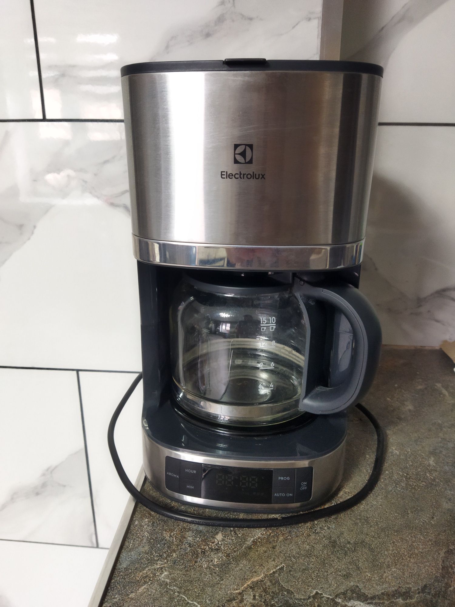Крапельна кавоварка ELECTROLUX EKF7700 Серія 7000