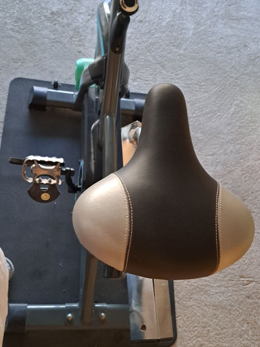 Passadeira+bicicleta de cycling quase novas