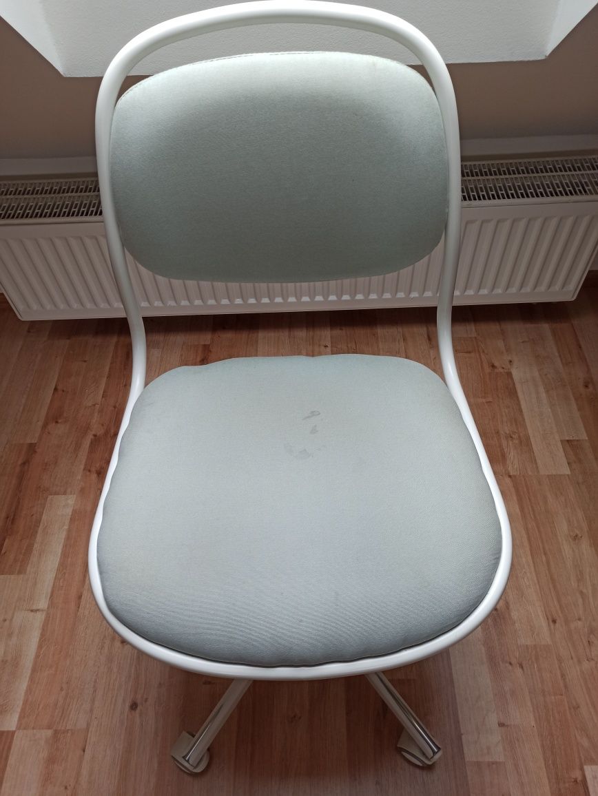 Krzesło IKEA ORFJALL zielone