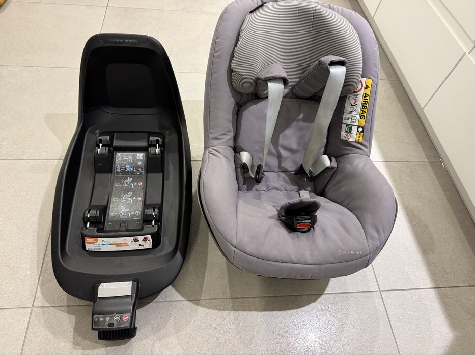 Fotelik samochodowy Maxi cosi 2 way pearl plus baza 2 way fix