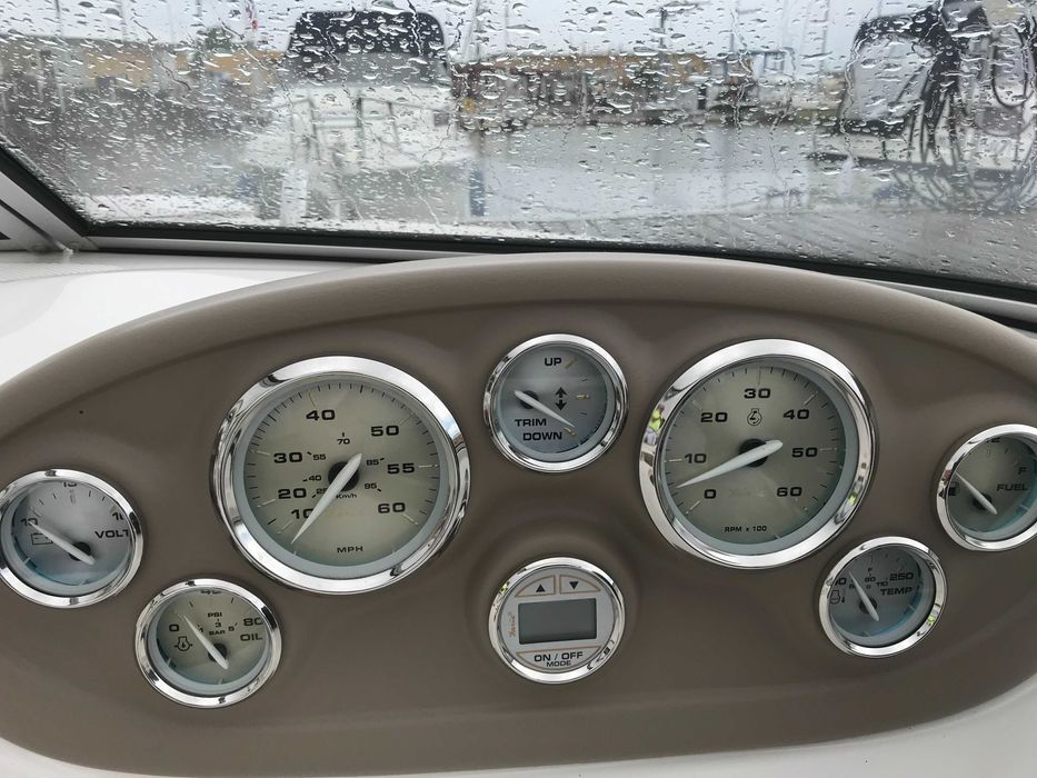 Barco a motor Bayliner 602, 1,7 l diesel, 113 cv em excelente estado