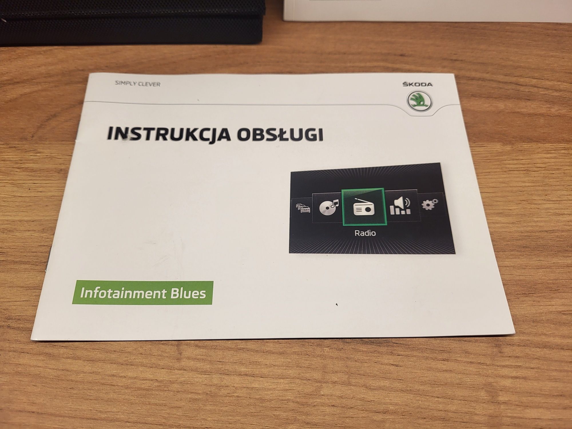 Instrukcja obsługi Skoda Fabia PL etui wydanie listopad 2016