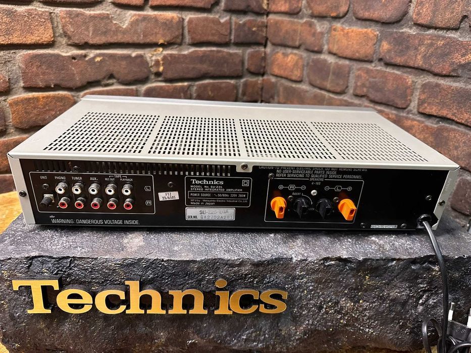 Wzmacniacz Technics SU-Z25