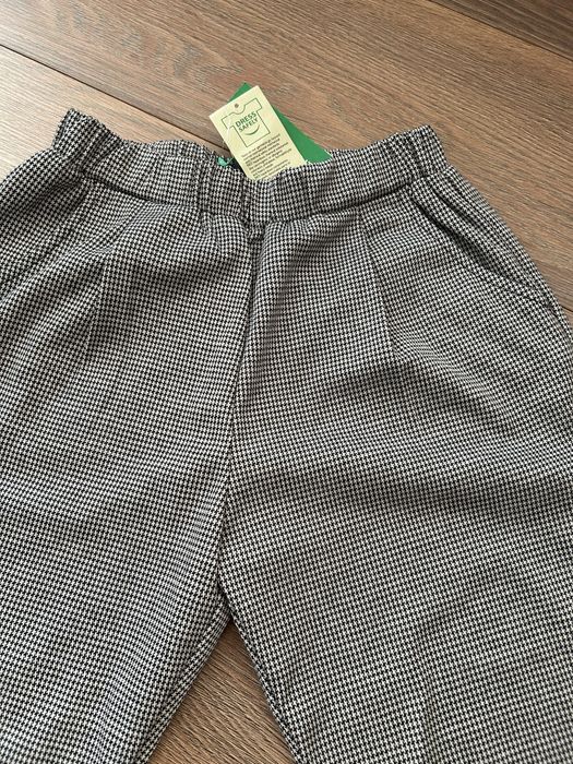 Nowe spodnie materiałowe rozm.130 cm (wiek 7-8 lat)