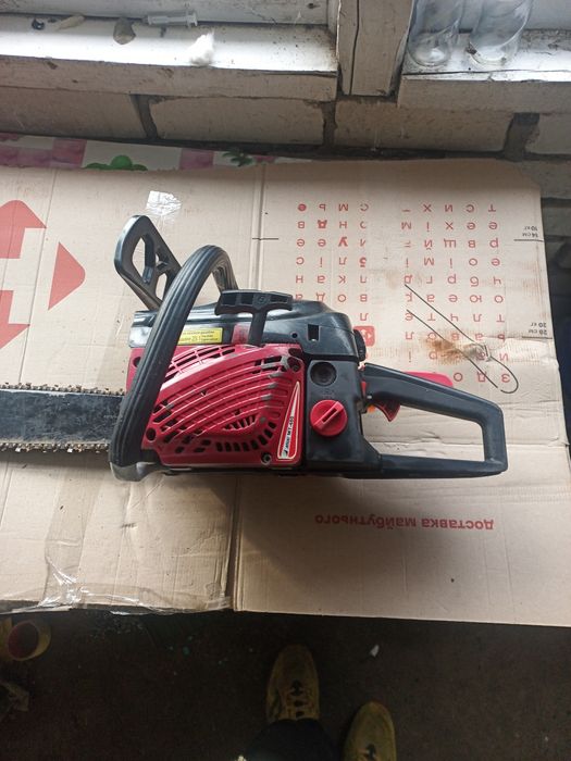 Продам потужну італійську бензопилу Efco mt 480, 58 кубиків