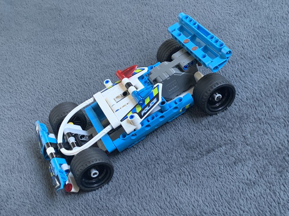 Lego Technic 42901 Policyjny pościg