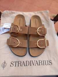 Шльопанці Stradivarius р 37-38