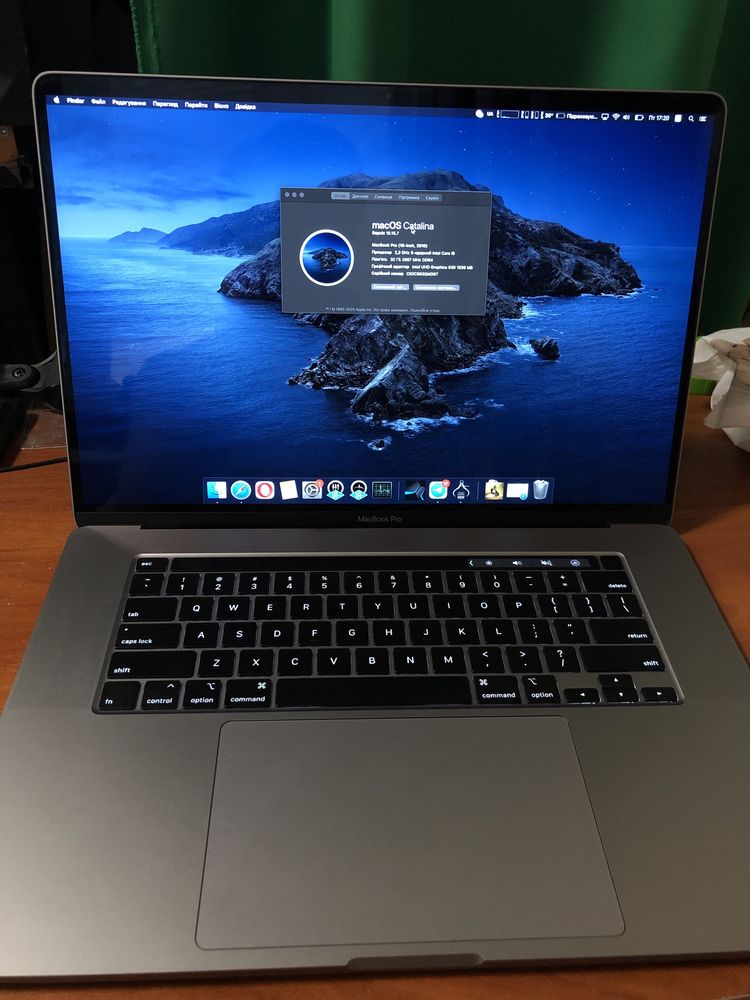 Apple Macbook Pro 16 2019 i9 32GB 1TB SSD Radeon PRO 5500M 4GB