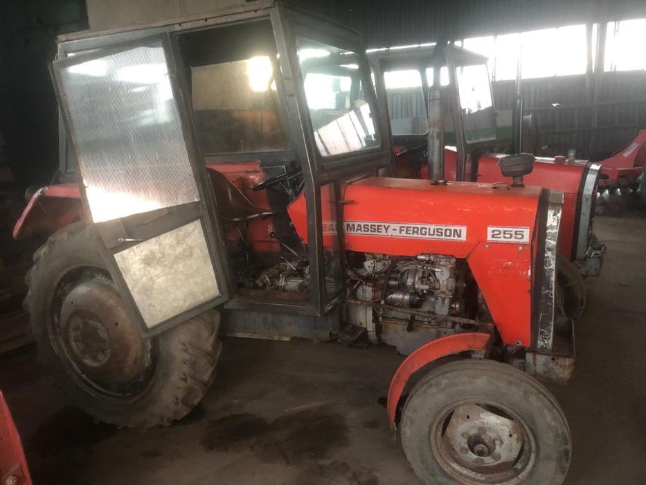 Ciągniki rolnicze 2x Massey Ferguson