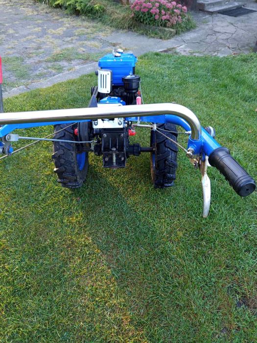 Мотоблок Зубр 8 к.с з фрезою