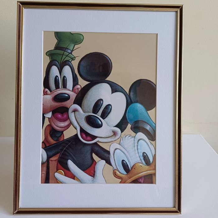 "Mickey, Donald i Goofy" kultowa grafika bohaterów Disney'a