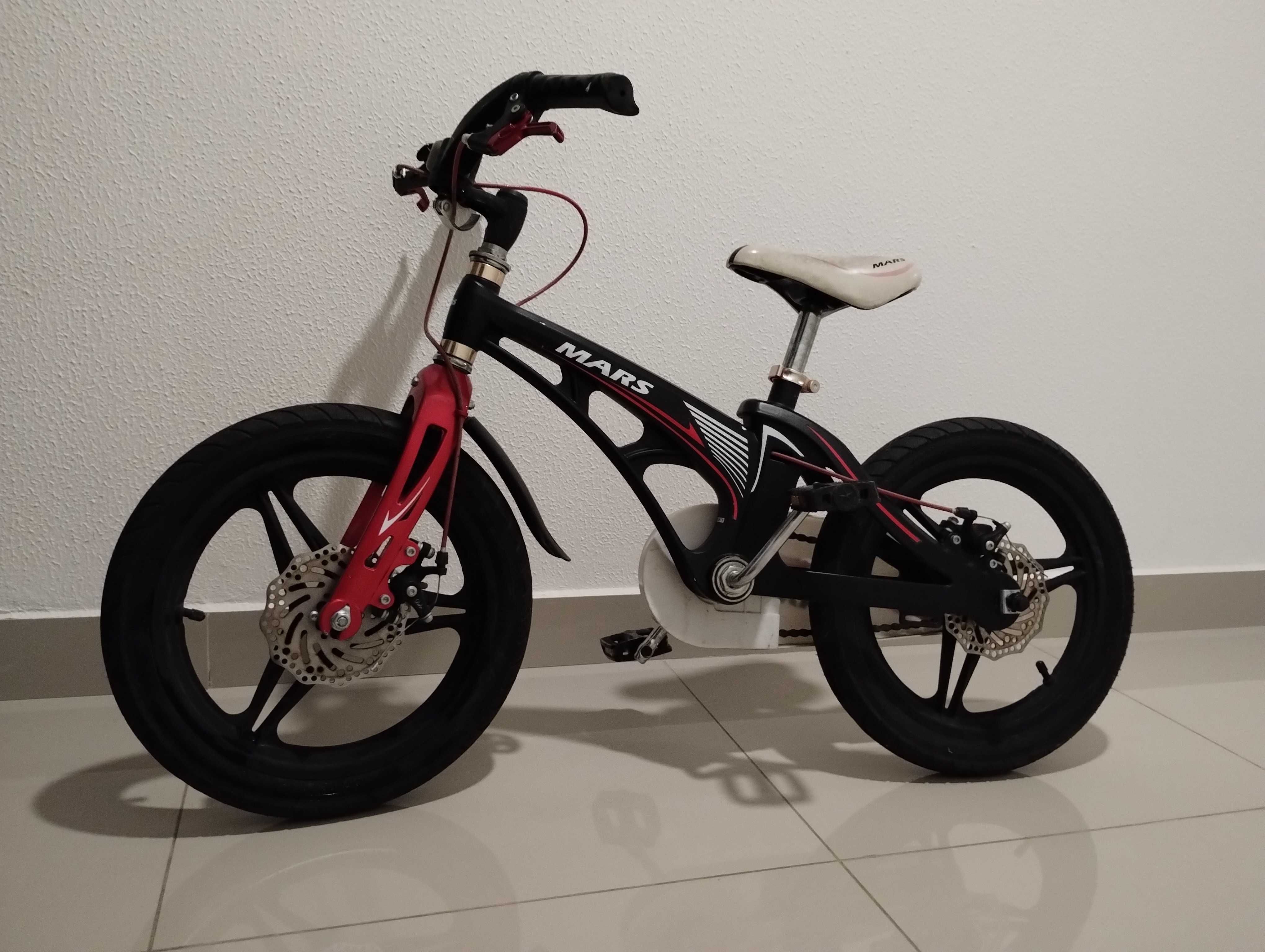 Детский велосипед PROFI колеса 16 дюймов Профи рама магний