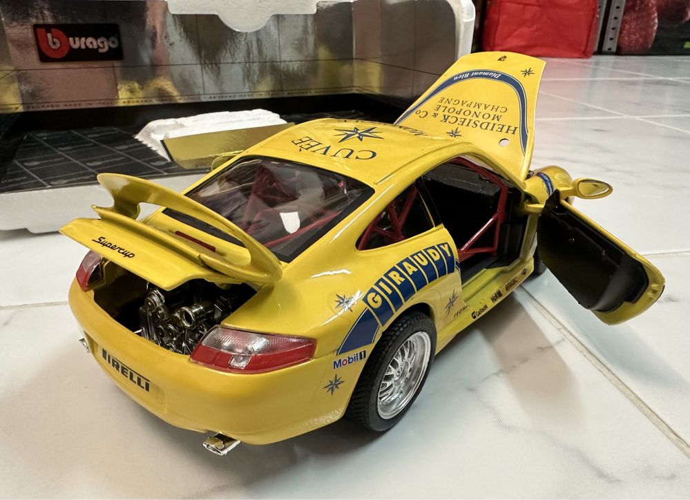 Vendo carro de coleção Porsche GT3 Cup