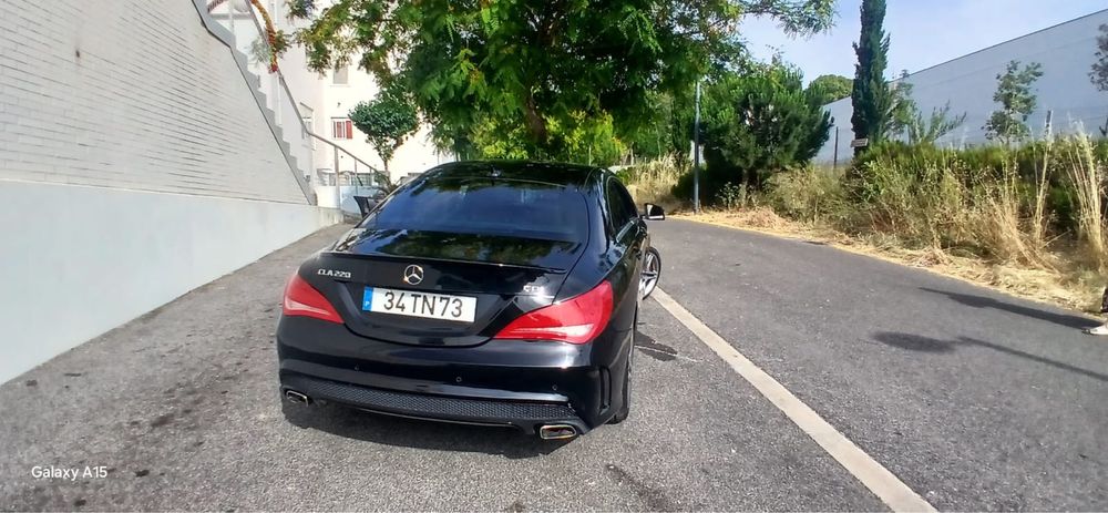 MERCEDES-BENZ CLA 220CDI AMG 170cv “Full extras”