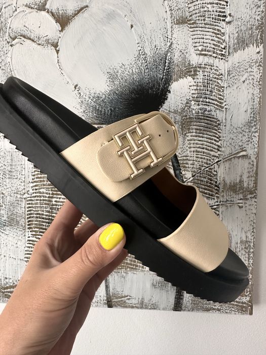 Klapki Tommy Hilfiger rozmiar 40