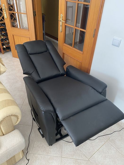 Poltrona reclinavel electrica Conforama como nova