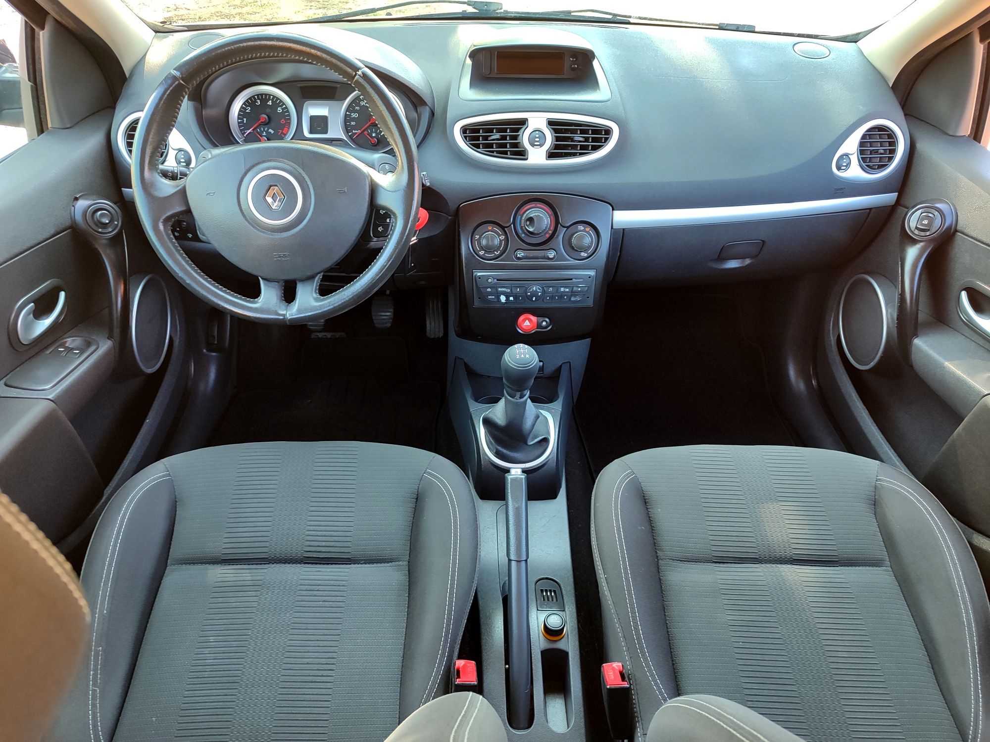 Renault Clio 1.2 16v apenas 135 mil km