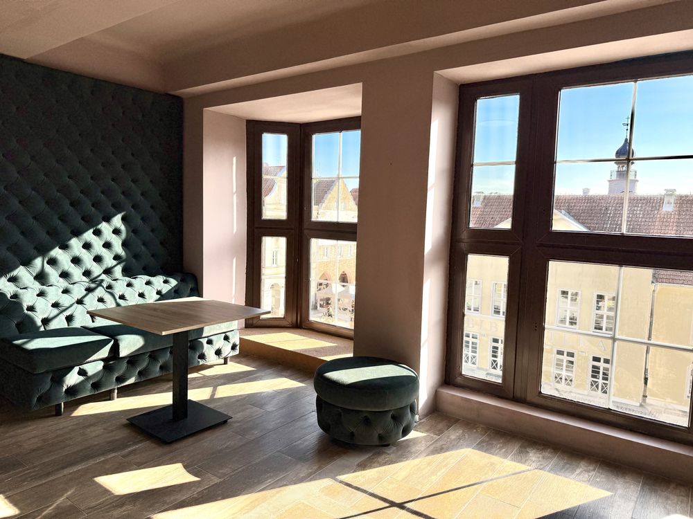 Lokal 150m2 w ścisłym centrum olszyńskiej starówki do wynajęcia
