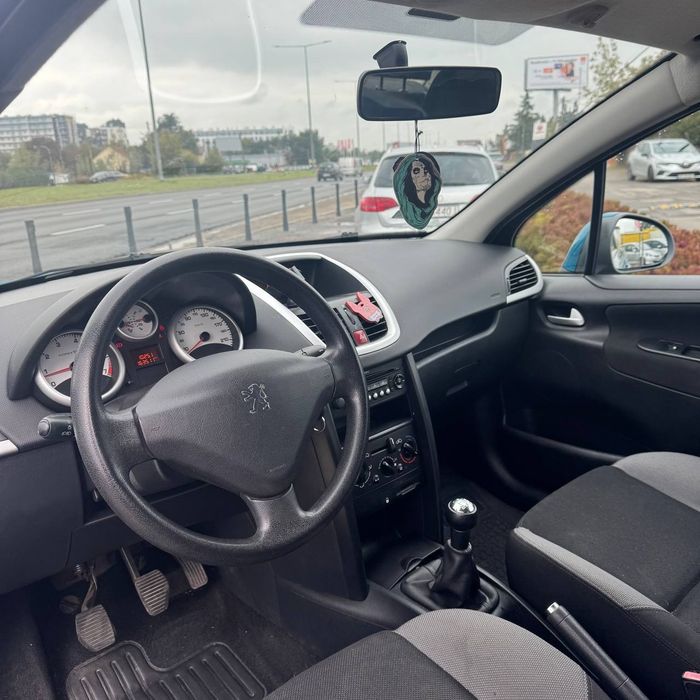 Na sprzedaż Peugeot 207x 1.4B//1 właściciel//163tyś przebiegu//Bdb sta