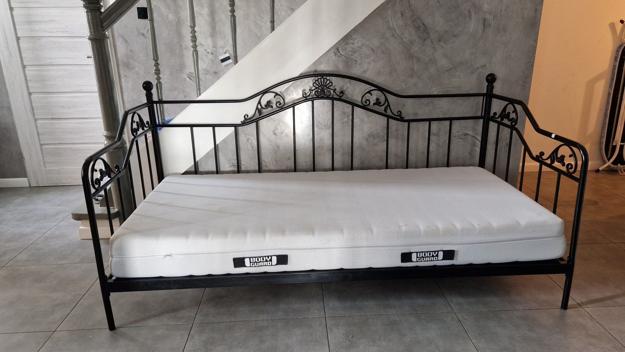 Łóżko pojedyncze metalowe 90x200