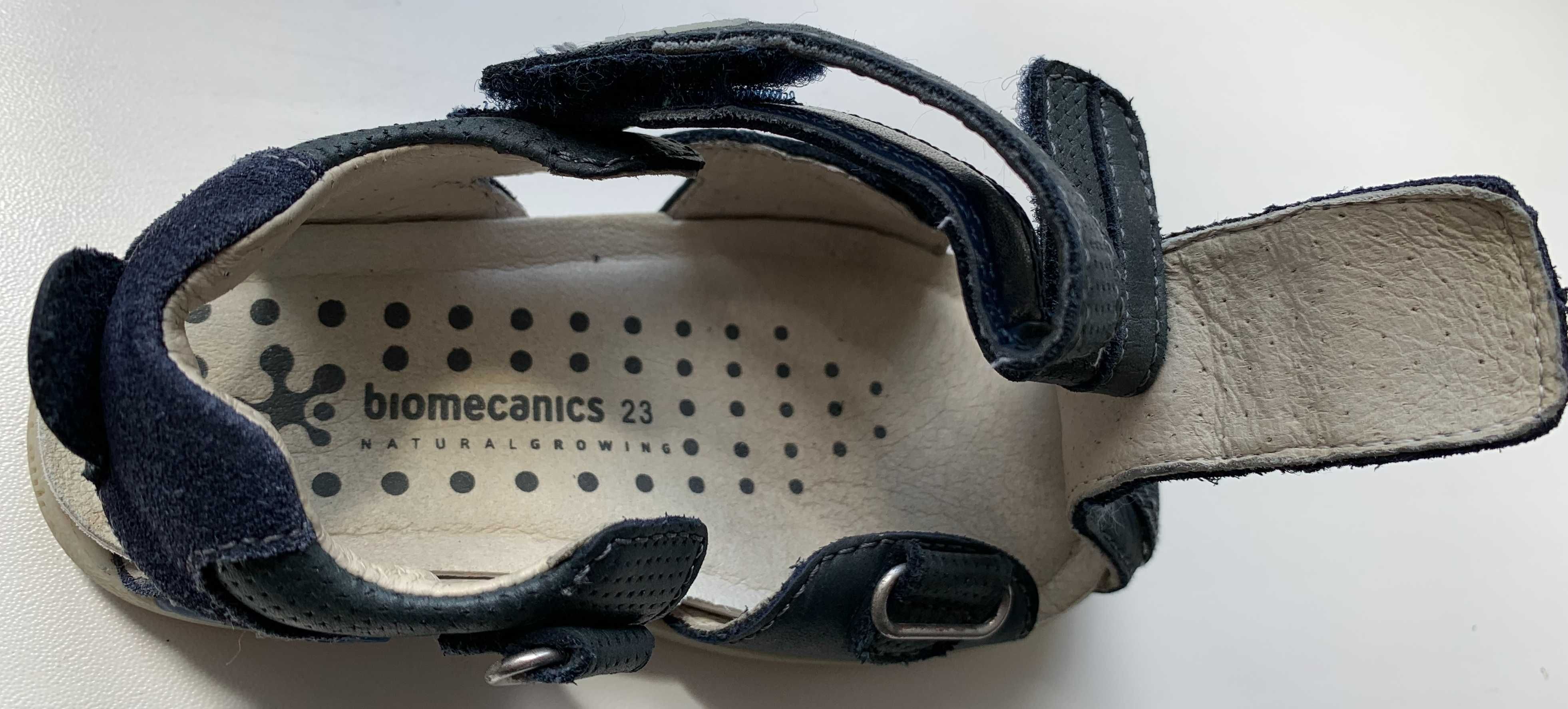 Дитячі босоніжки сандалі Biomecanics 23 р. шкіряні