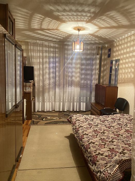 Сдам комнату Слободка ул. Шилова 27