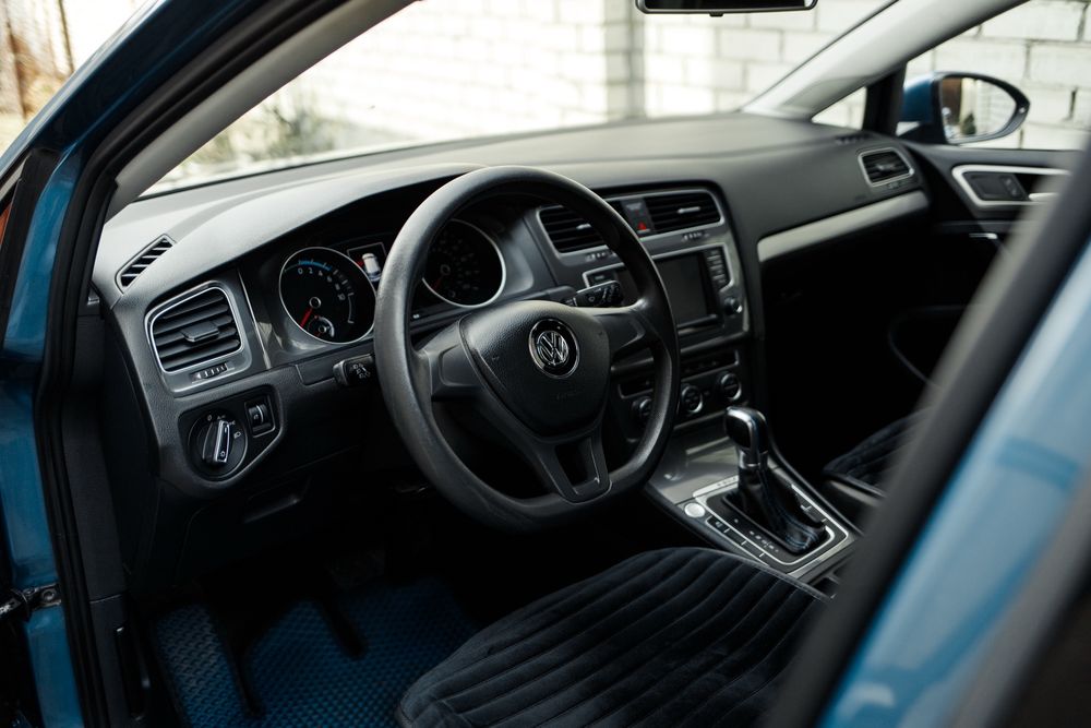 Продам Volkswagen e-Golf 24 КВ