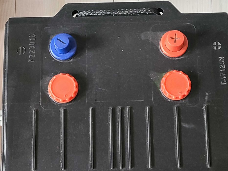 Продам тягові акумулятори  ТАВ