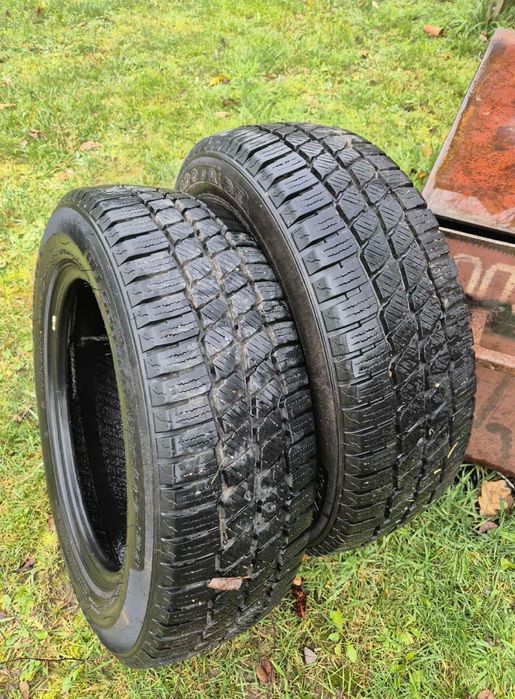Dwie opony zimowe  195/65/16C