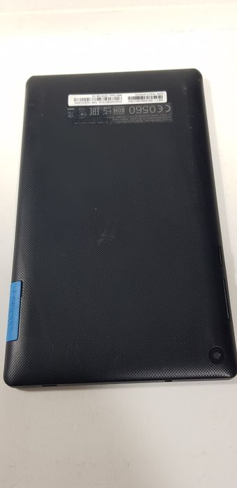 Планшет Lenovo Tab 3 "7" (TB3-710i)