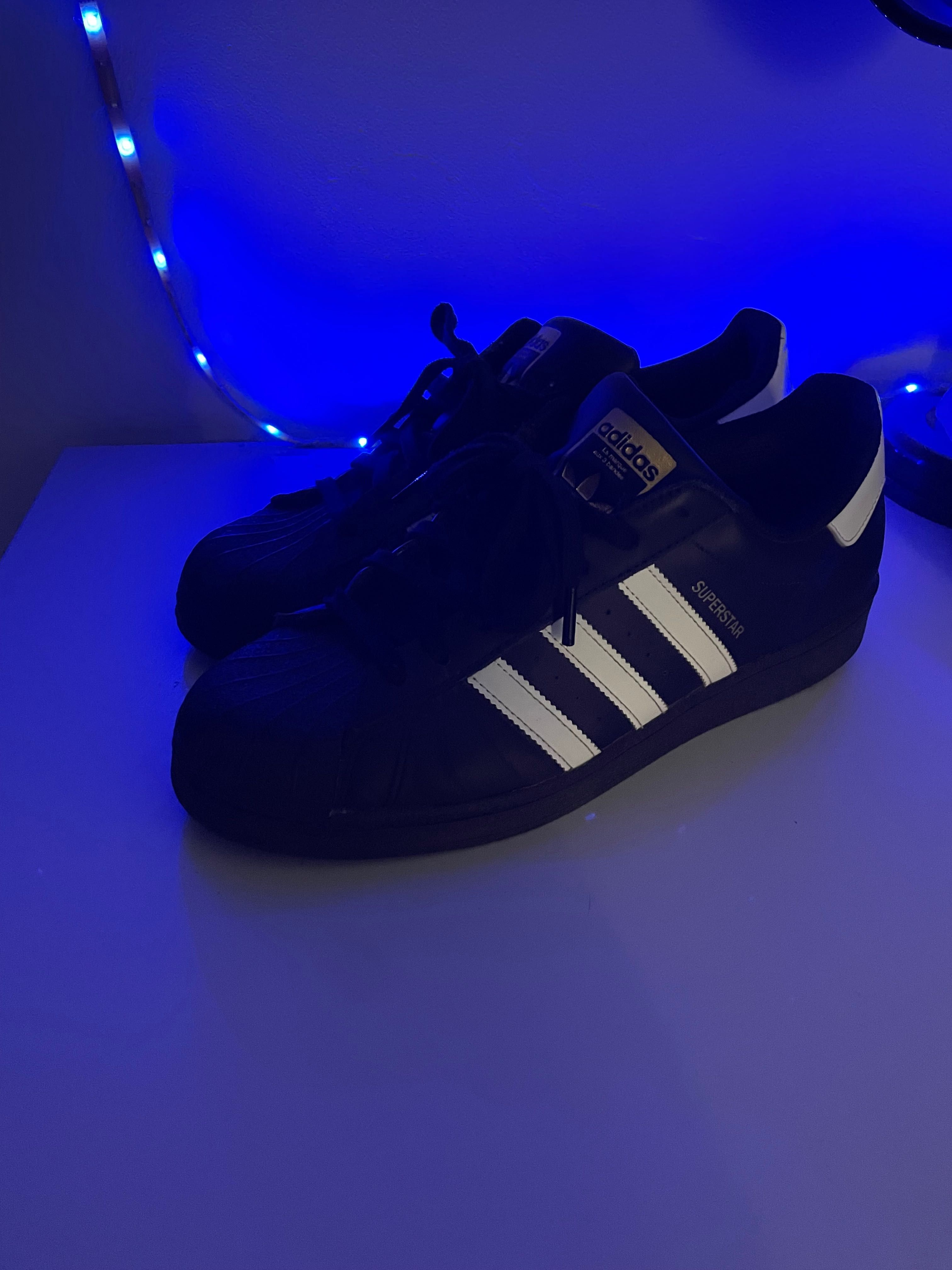 Adidas superstar