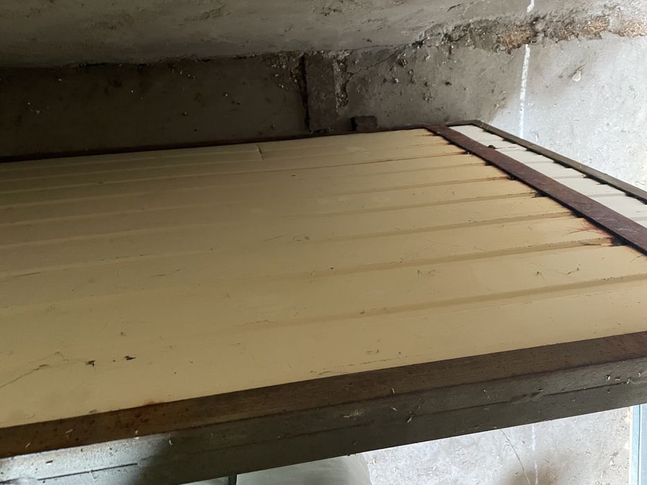 Drzwi garażowe z futryną metalowe 190x100