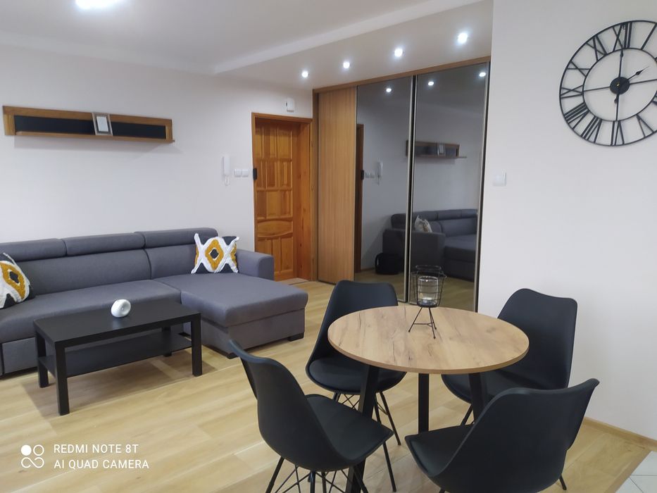 Apartament w cichej spokojnej okolicy w centrum Iławy nad rzeką.