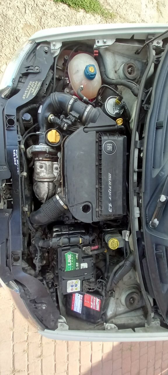 Fiat Panda 2011rok klima duży serwis bez korozji spalanie4,2-5,2L/100k