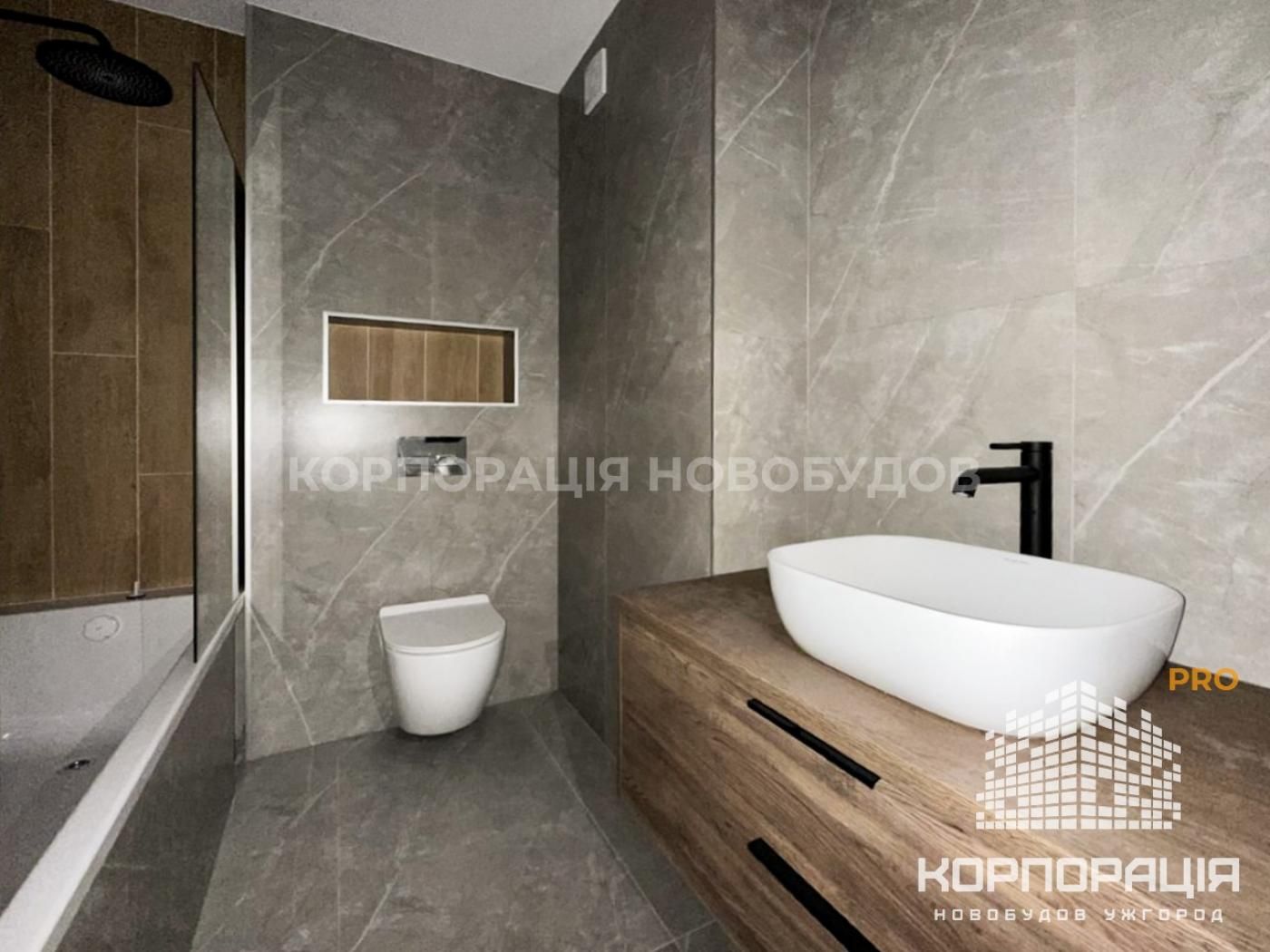 Продаж квартири-студії, всі меблі і техніка, новобудова біля Центру