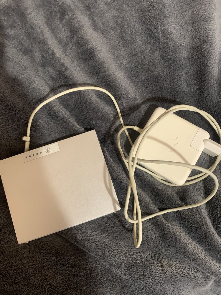 MagSafe 1 на 85W и аккумулятор