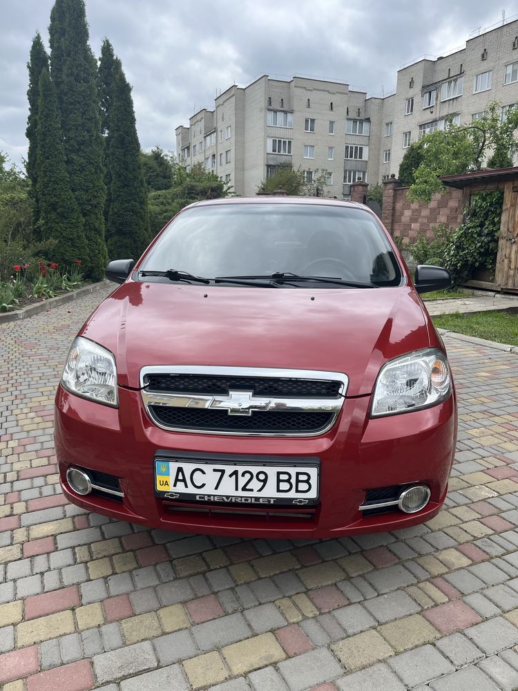 Продам Chevrolet Aveo 2011