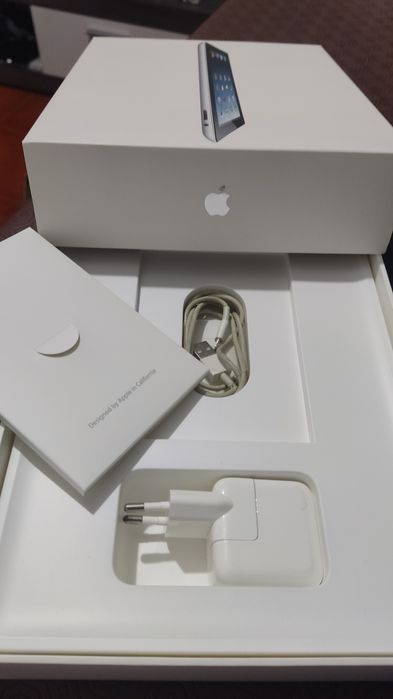 iPad wi Fi 32GB black