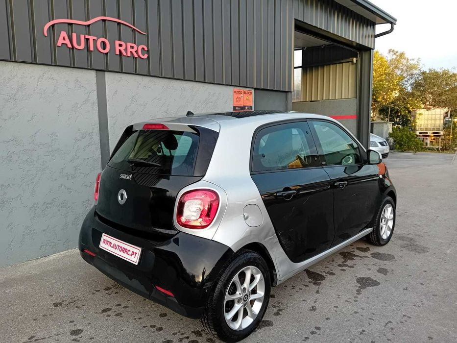 Smart Forfour 1.0 Passion ( pequeno sinistro )