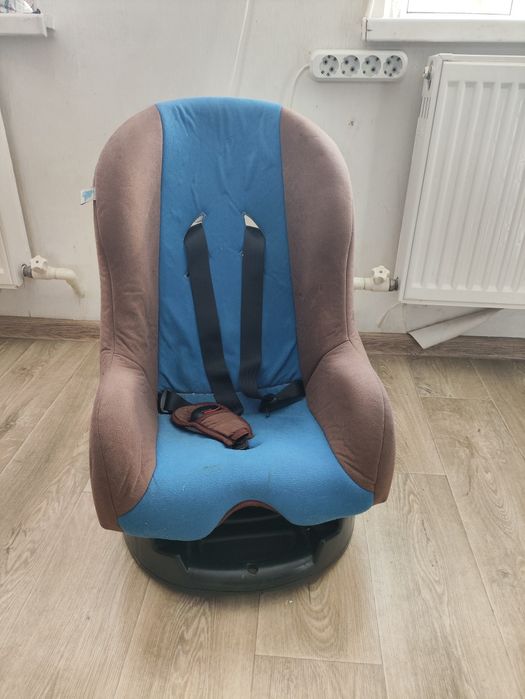 Детское автокресло