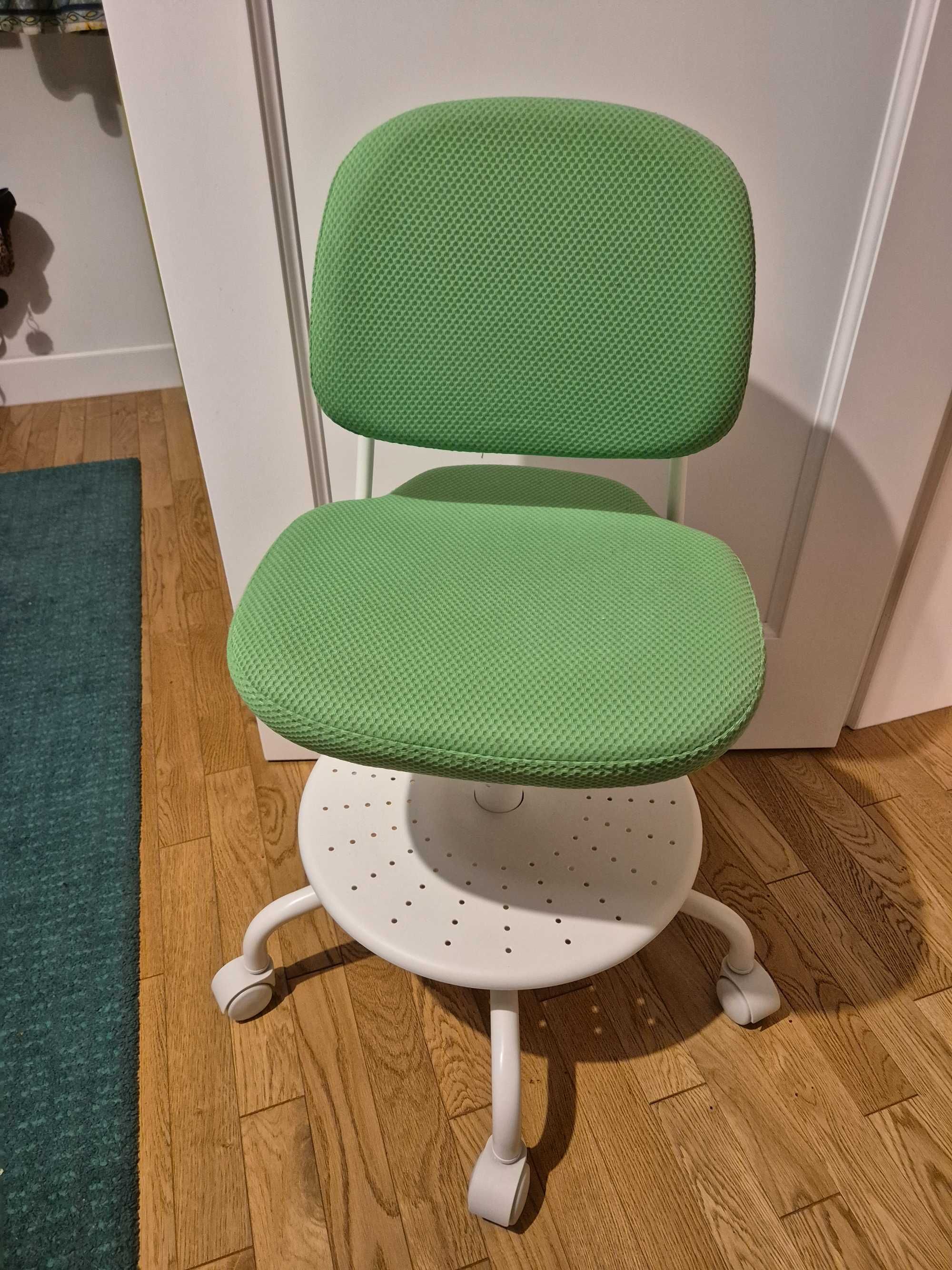Dziecięce krzesło obrotowe VaiMUND_Ikea